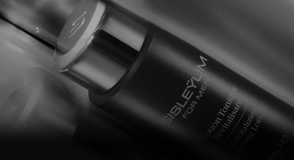 Sisleÿum Revitalizing Toning Lotion