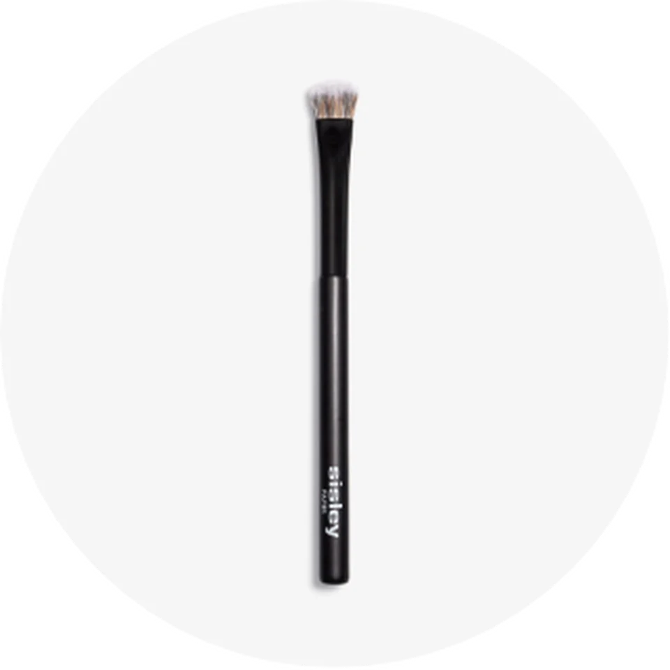The Eyeshadow Shade Brush