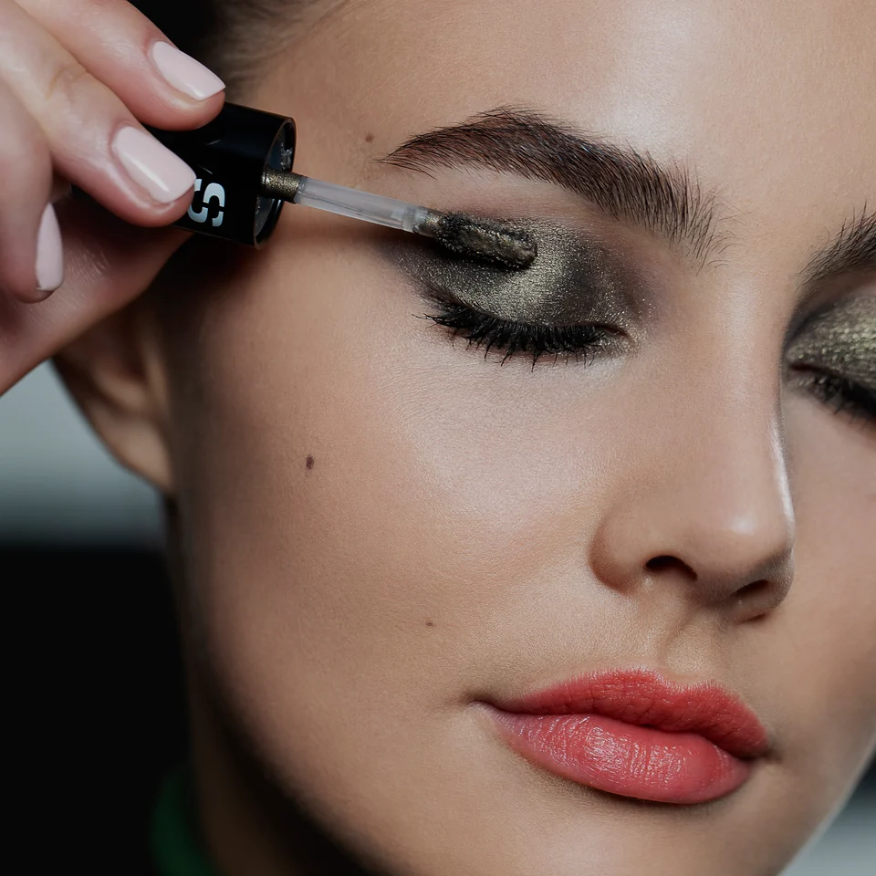Ombre Eclat Liquide Eyeshadow 6 Wild