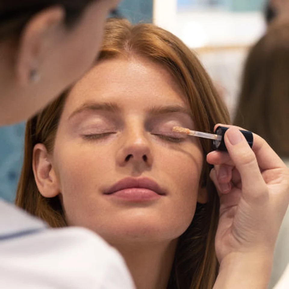 Personalized make-up at Maison Sisley