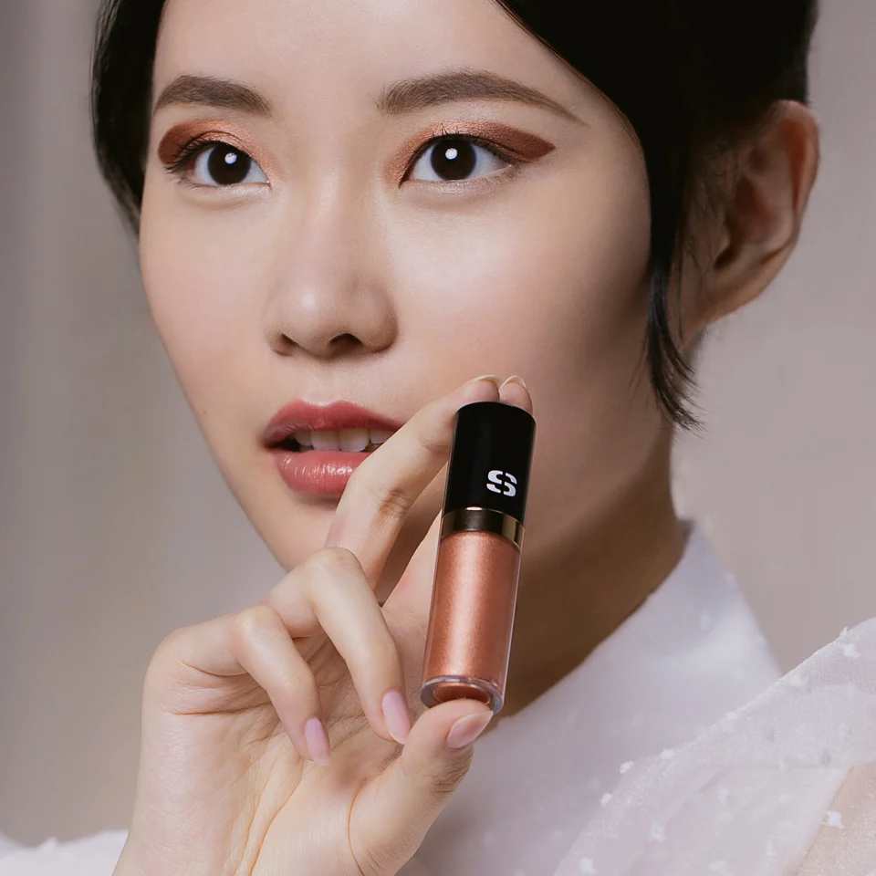 Ombre Eclat Liquide Eyeshadow 4 Coral