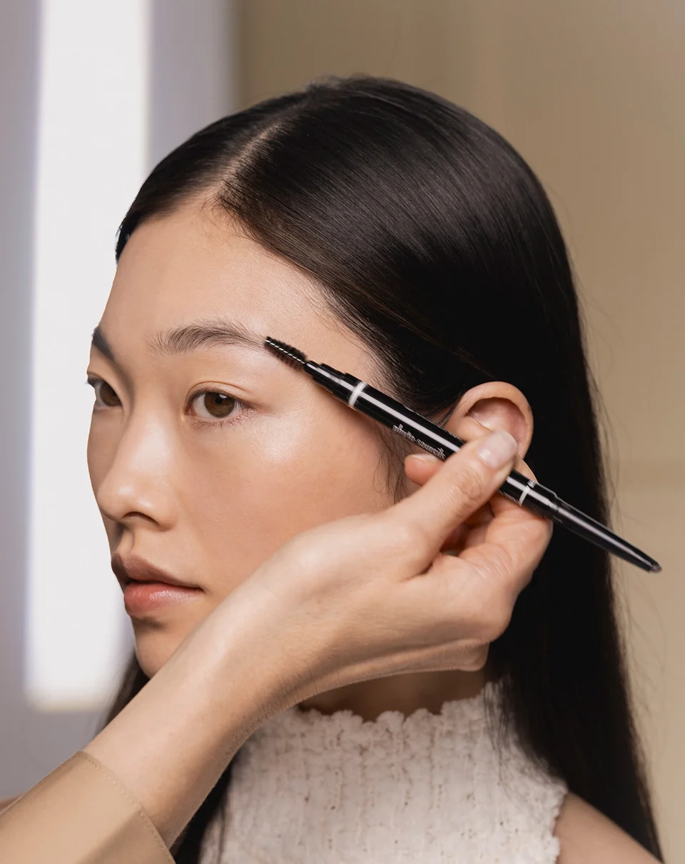 Good habits for defining eyebrows