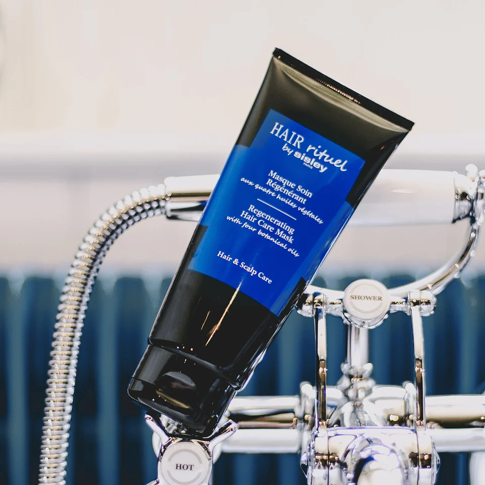 Regenerating Hair Care Mask with Four Botanical Oils 200ml
