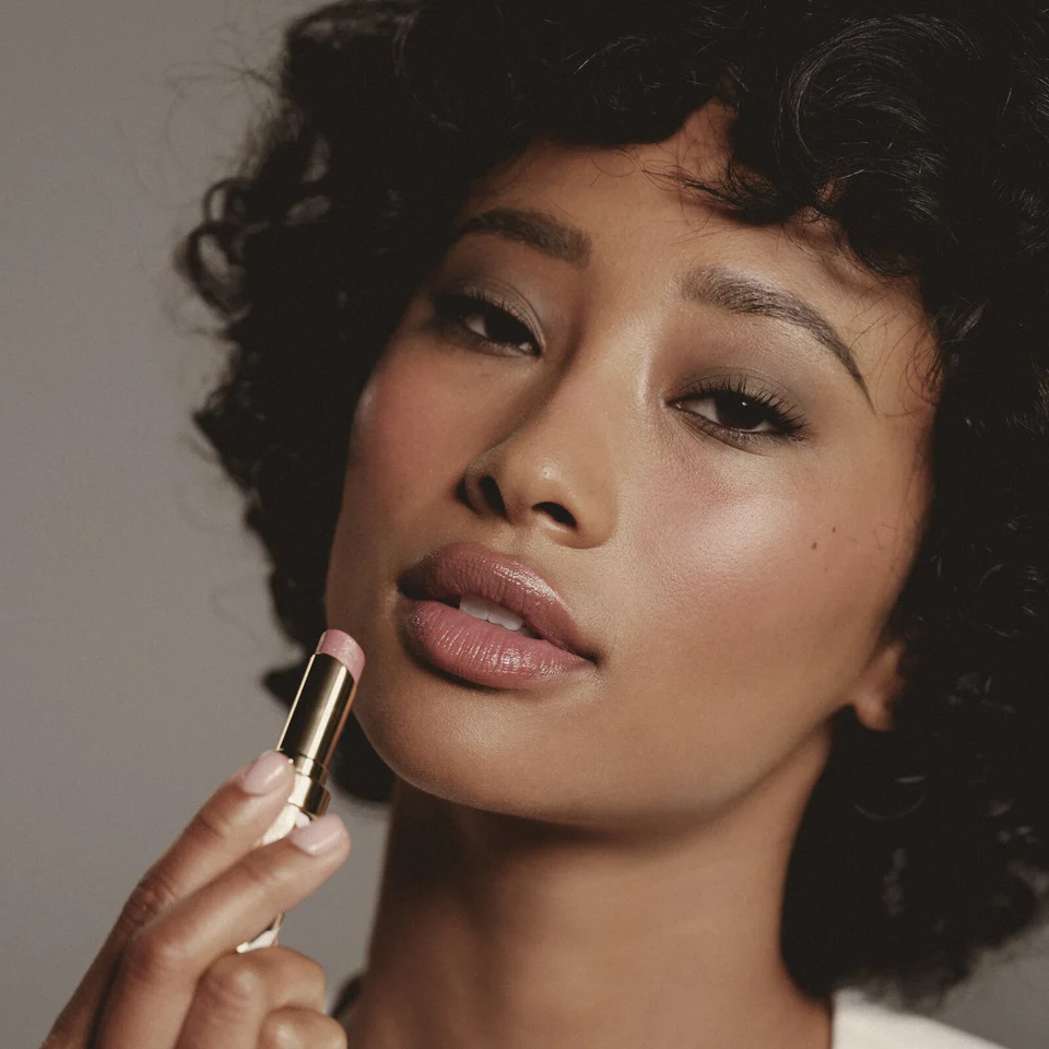 The Elevated Nude
