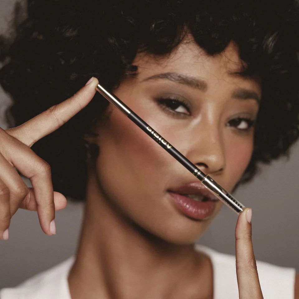 The Elevated Nude