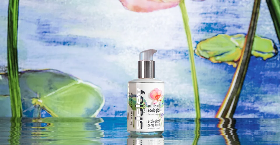 The universal product that balances, strengthens, and revitalizes all skin types.