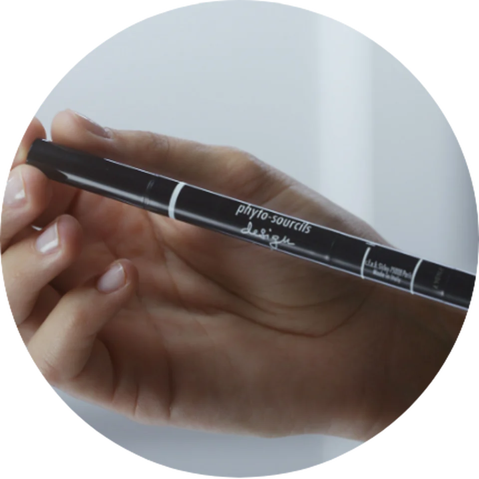 The complete eye-sculpting routine