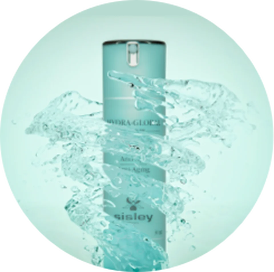 What is the perfect routine to moisturize the skin? In the morning, use a gentle toning lotion, a serum, a moisturising day cream and, if required, facial sun care to protect skin from the sun’s rays. In the evening, remove make-up and gently cleanse your skin with a cleansing balm or lotion, followed by a cleanser that respects the hydrolipidic film, then apply your serum and night cream.