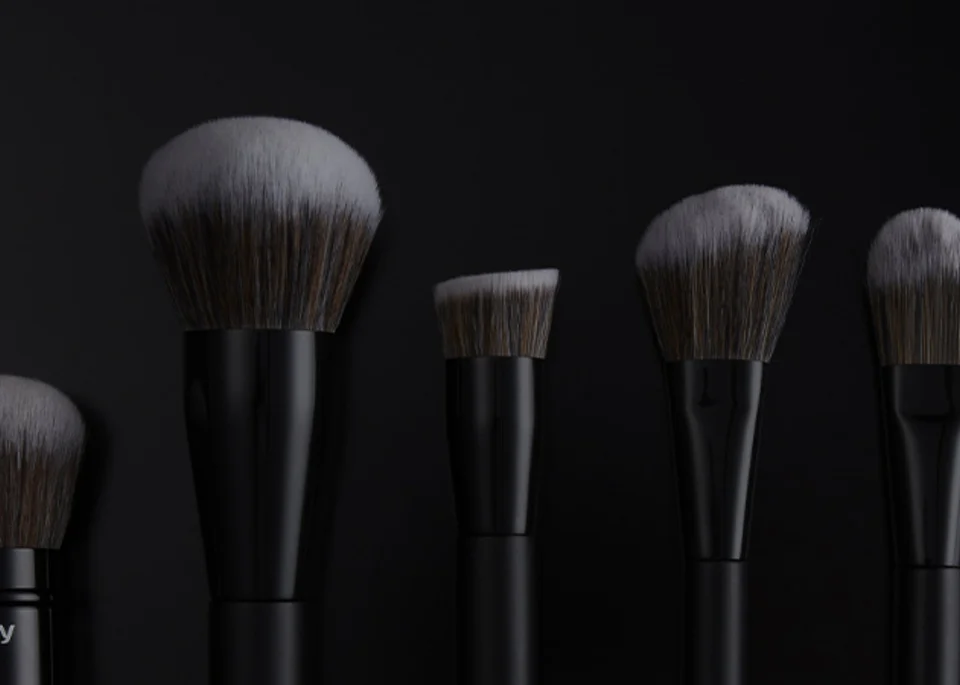 The Sisley makeup brush guide
