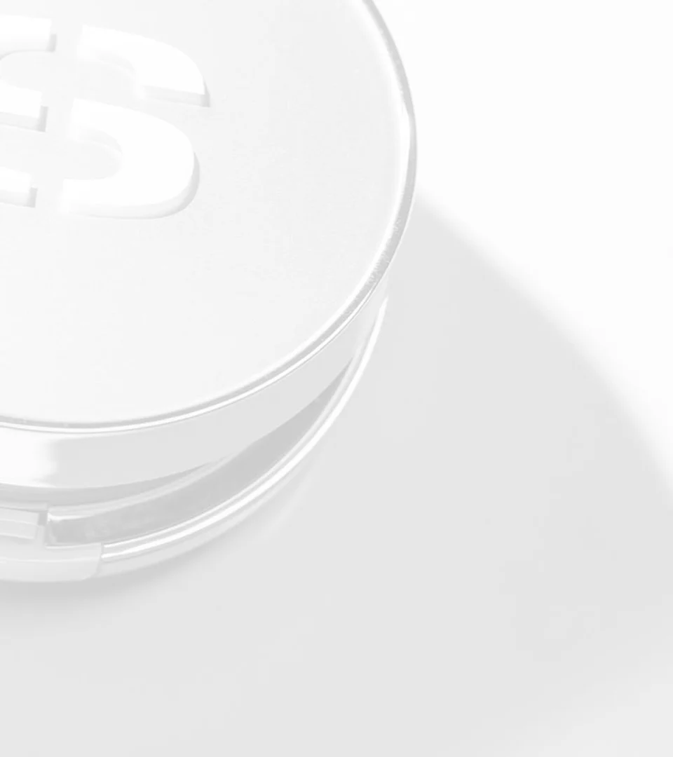 Sisley s'engage à l'innovation en utilisant des matériaux recyclés ou d'origine biologique chaque fois que possible.