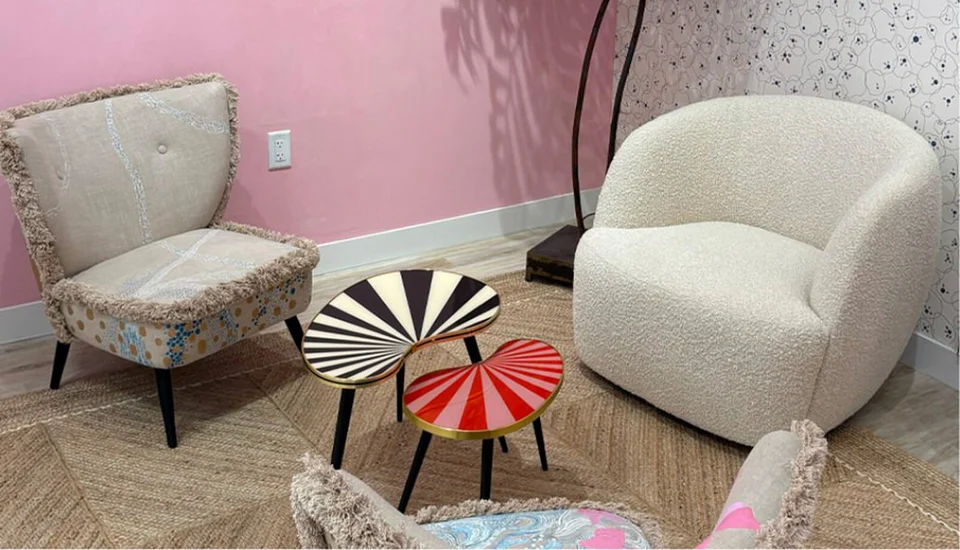 Iconic Maison Sisley lounge