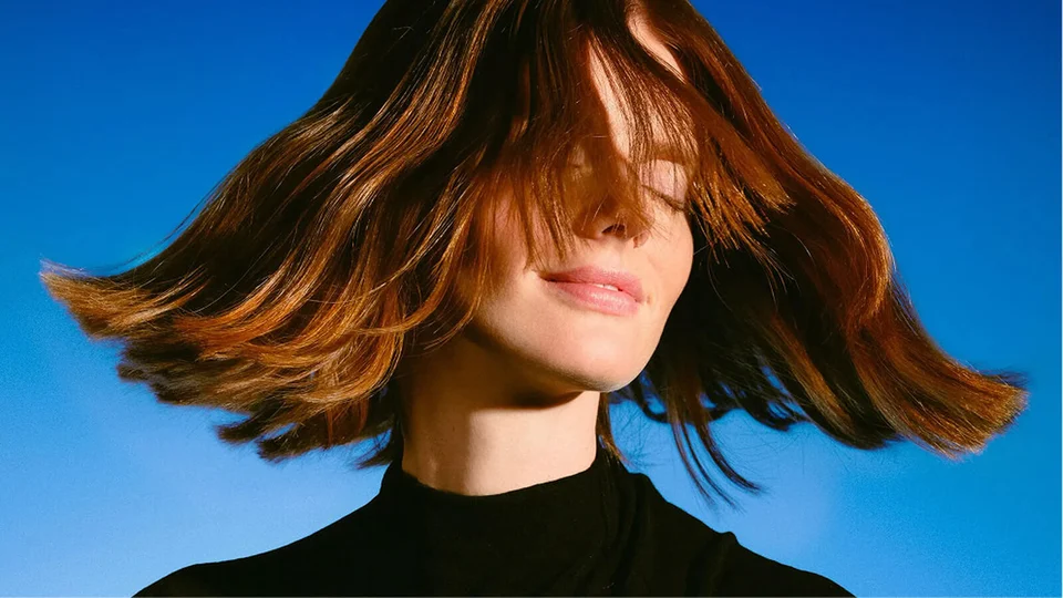 Instantly soothes the scalp