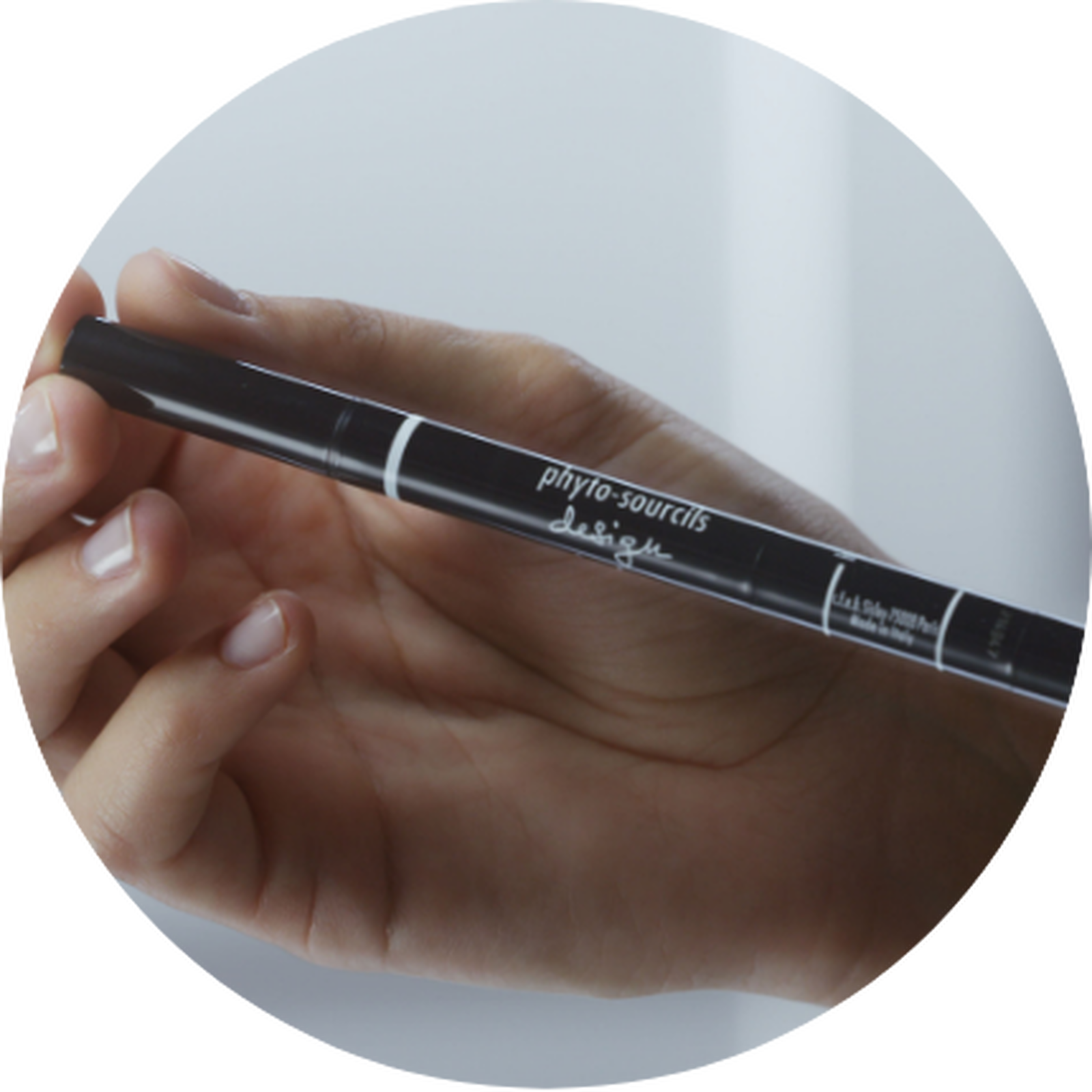 The complete eye-sculpting routine