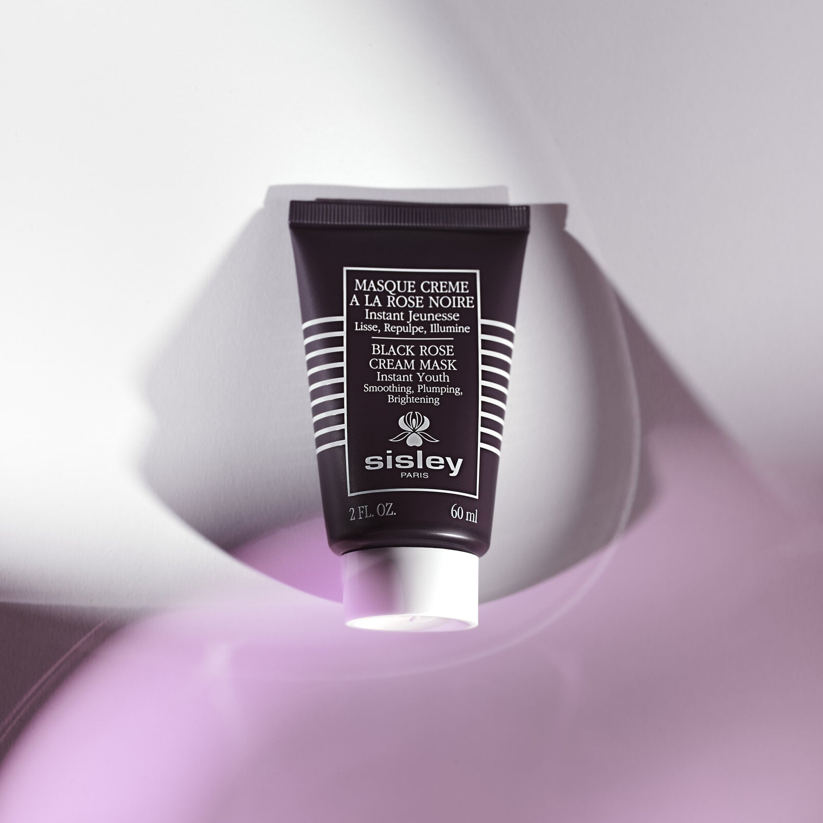 Gift the best of Sisley with our award-winning selection.